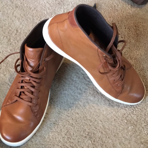 Cole Haan Other - Like new tan soft leather Cole Haan ankle boot